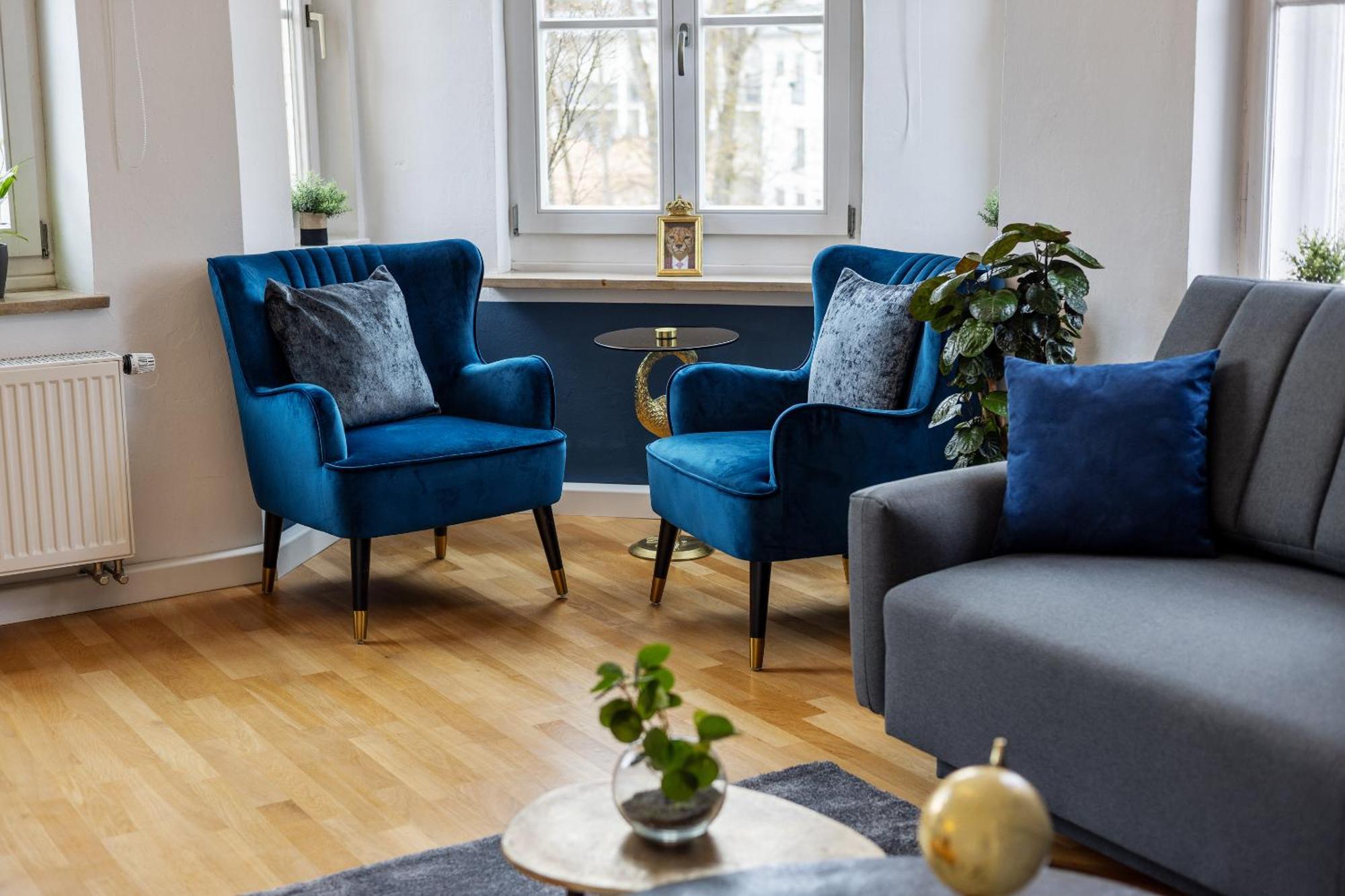 Apart21 - Exclusive In Location With Parking Apartment *