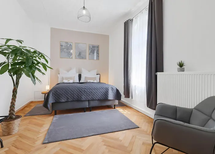 Apart21 - Exclusive Apartments In Central Location With Parking